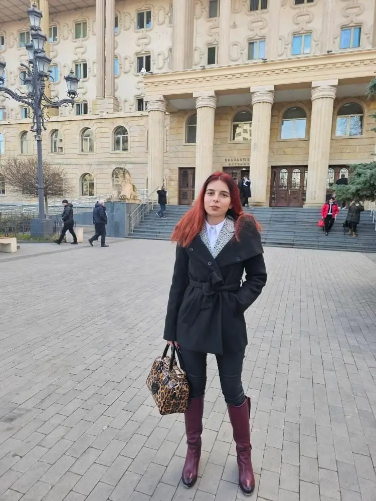 მარიამ ჭყონია: როგორ ახორციელებს სისხლის სამართლის ადვოკატი თავისი როლს და რა პასუხისმგებლობა აქვს პროფესიონალ იურისტს