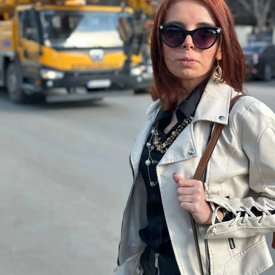  თუ დაგაკავეს, რა უნდა იცოდე საკუთარ უფლებებზე და როგორ დაიცვა მტკიცებულებები? ცნობილი ადვოკატი მარიამ ჭყონია გვთავაზობს სამართლებრივ რჩევებს.