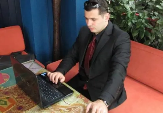 ძლიერი  ადვოკატი და  საუკეთესო ადვოკატი 