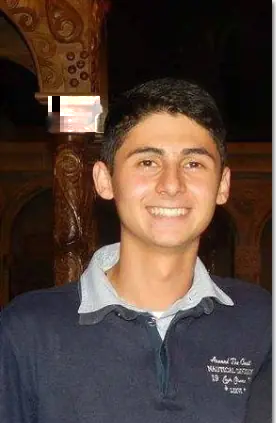 ეს ბათუმის ხანძრის დროს დაღუპული ბექა შატაკიშვილია