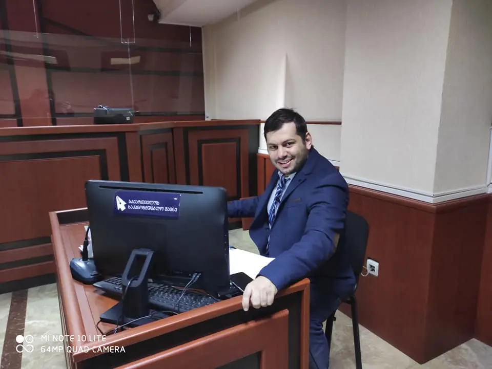 შვეიცარიის ბანკში დანატოვარ  მილიონებზე მემკვიდრედ ცნობა რთული საინტერესო საქმე